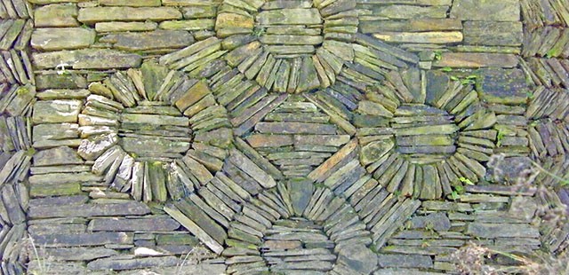 Cornish Stone Wall detailing